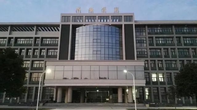 武汉理工大学